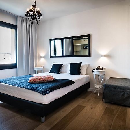 Teku Sardinia Boutique Hotel บารีซาร์โด ภายนอก รูปภาพ