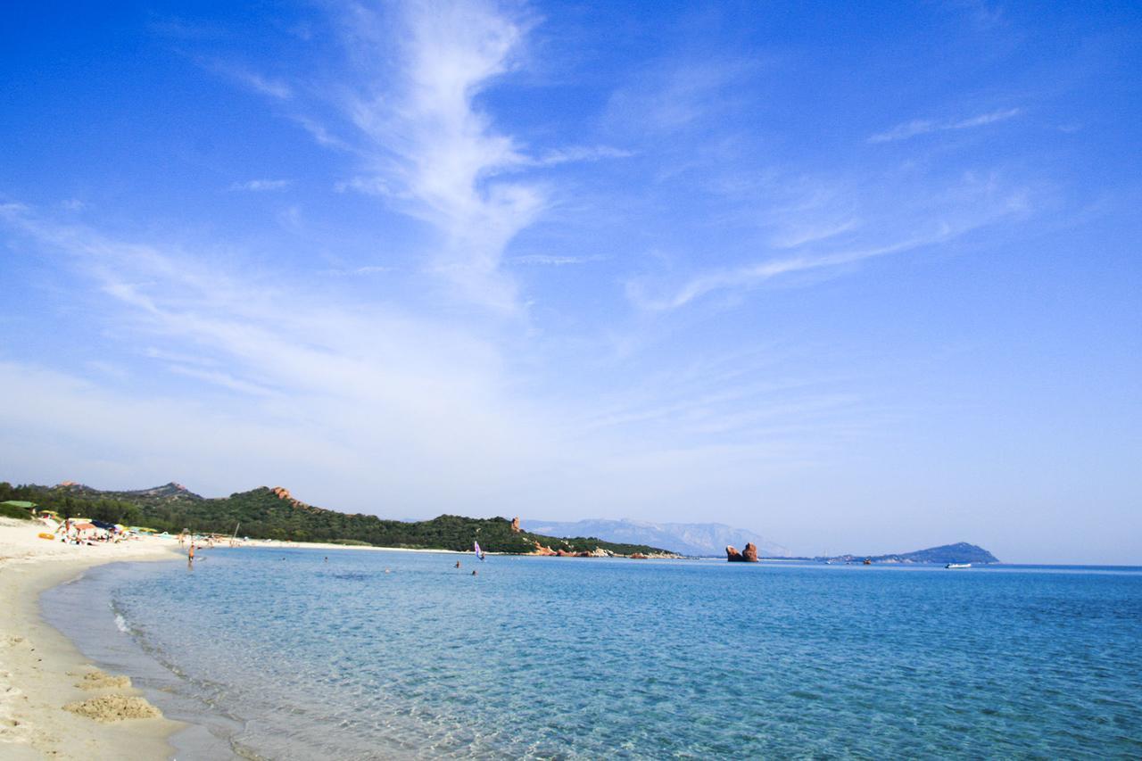 Teku Sardinia Boutique Hotel บารีซาร์โด ภายนอก รูปภาพ