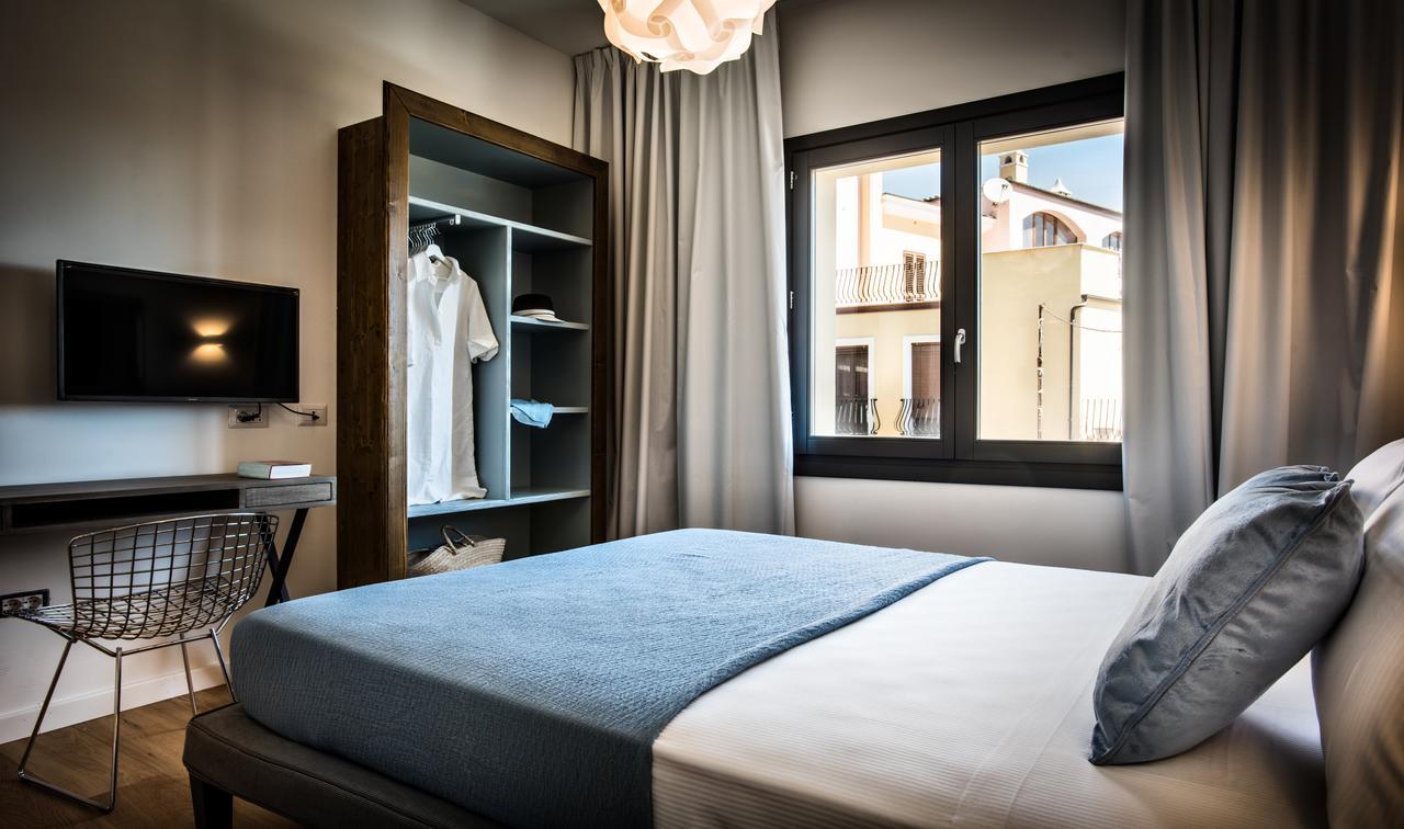 Teku Sardinia Boutique Hotel บารีซาร์โด ภายนอก รูปภาพ