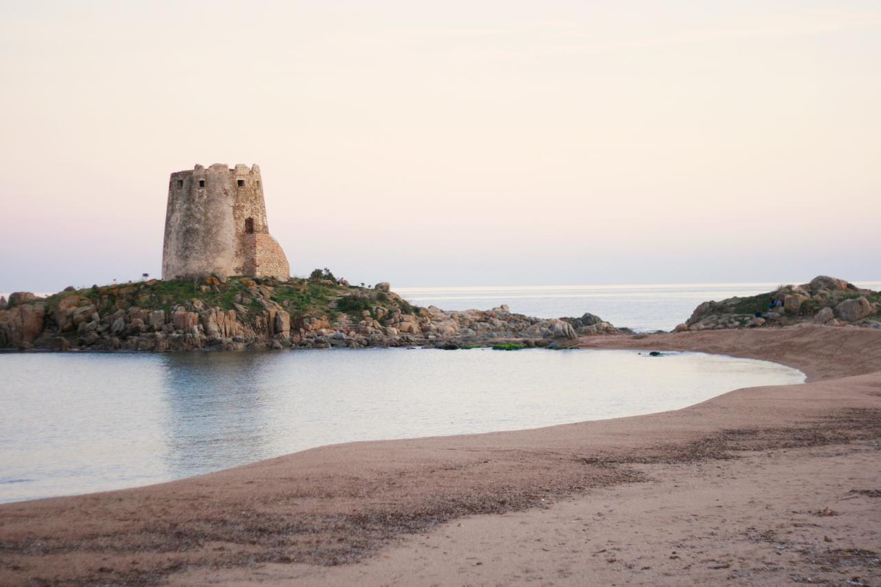 Teku Sardinia Boutique Hotel บารีซาร์โด ภายนอก รูปภาพ