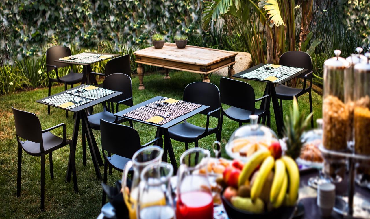 Teku Sardinia Boutique Hotel บารีซาร์โด ภายนอก รูปภาพ
