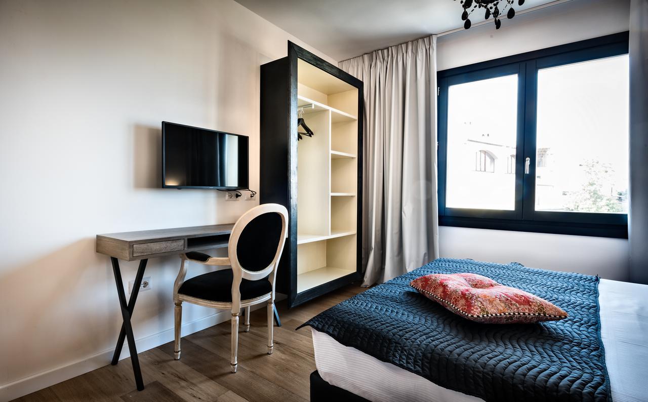 Teku Sardinia Boutique Hotel บารีซาร์โด ภายนอก รูปภาพ