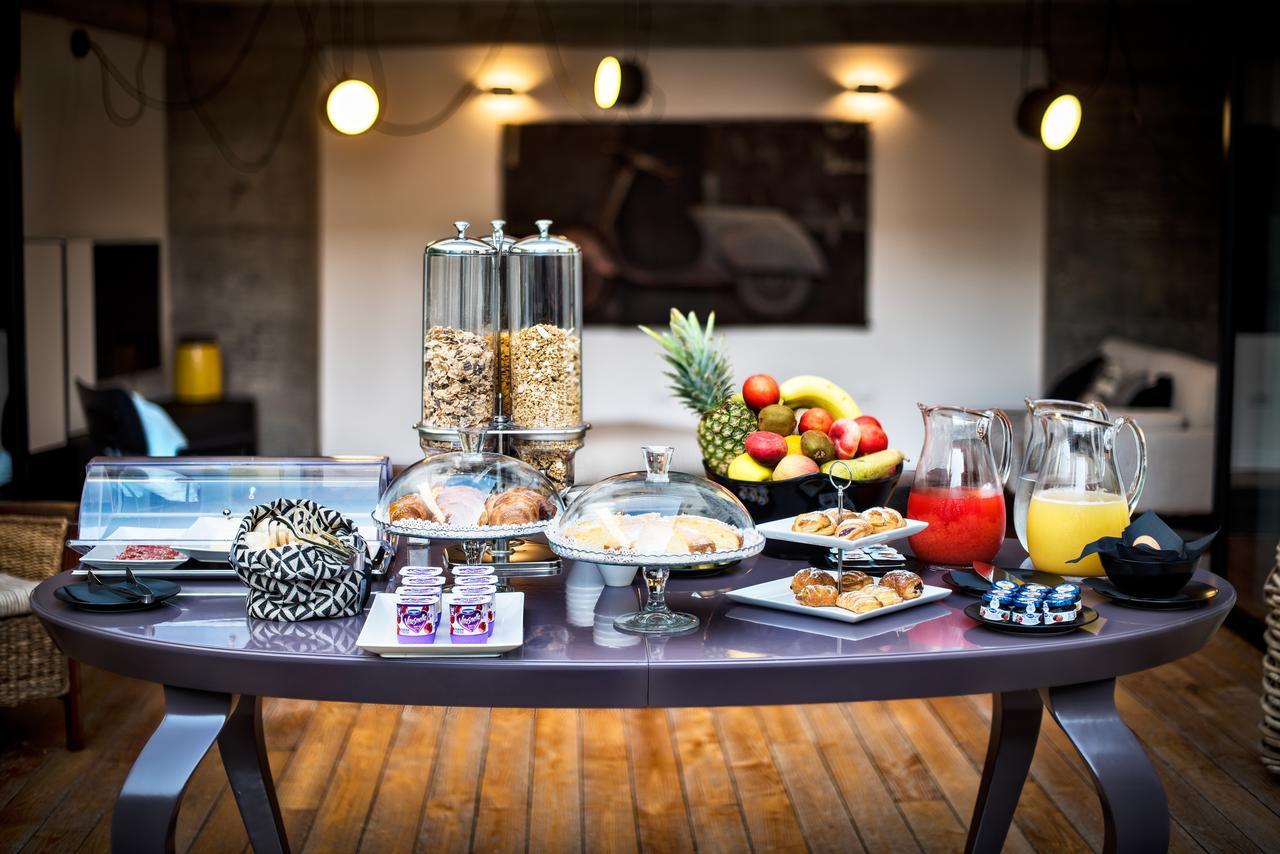 Teku Sardinia Boutique Hotel บารีซาร์โด ภายนอก รูปภาพ